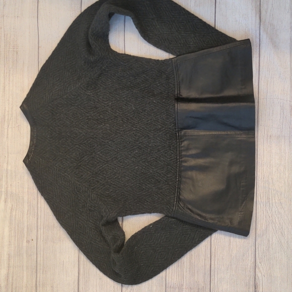 Pendleton Lambswool Sweater Jacket w Leather Trim Medium EUC - Picture 6 of 6